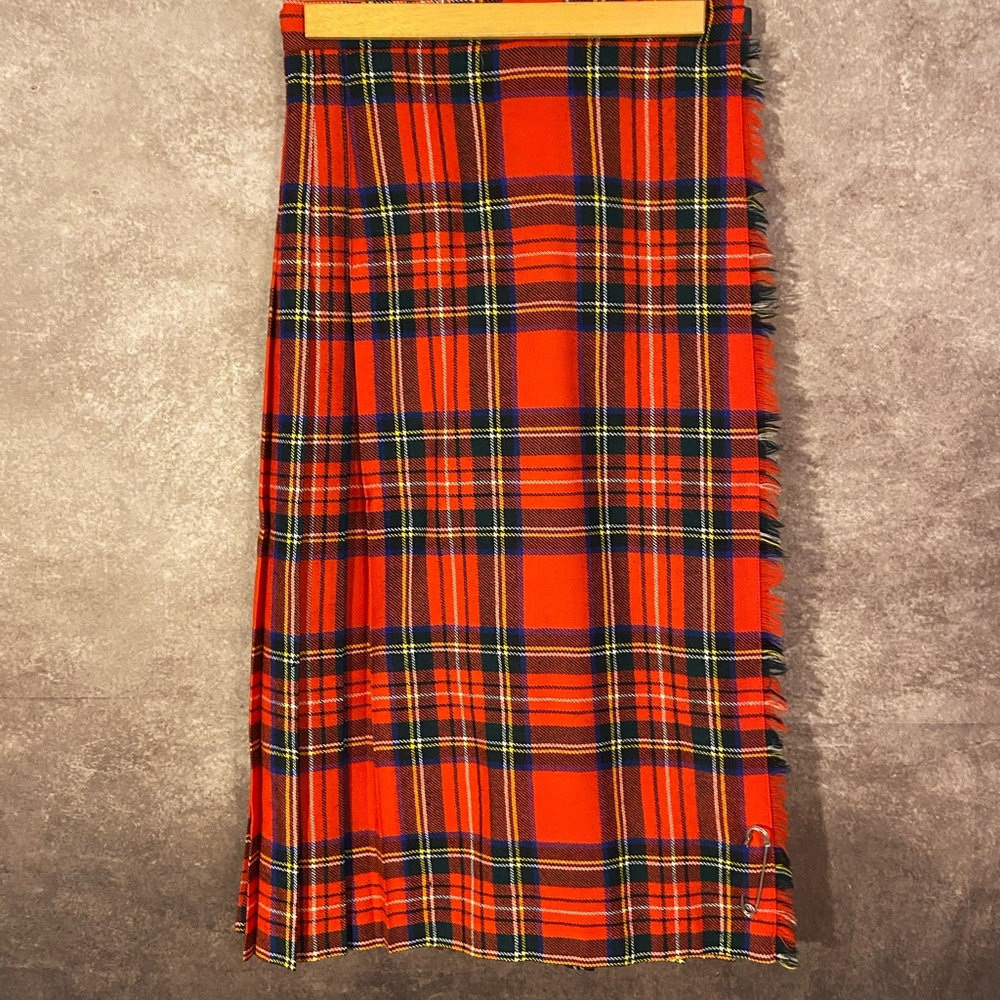 Edinburgh Woollen Mill UK Pleated Kilt Skirt Pure New Wool Red Plaid-Girls Sz 12